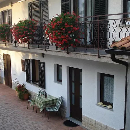 Apartament Aldo Roč